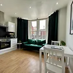 1 Bed 2 Person Apartment City Centre
